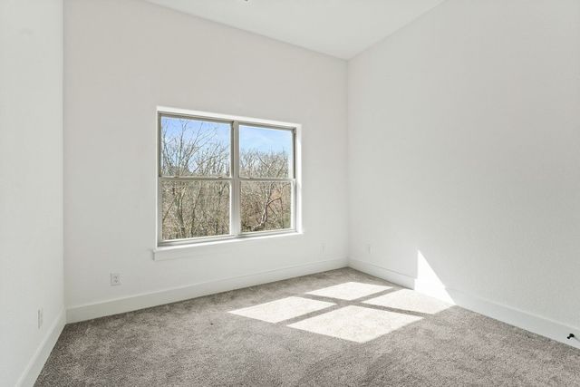 11 Pagham Lane, Bella Vista, AR 72714