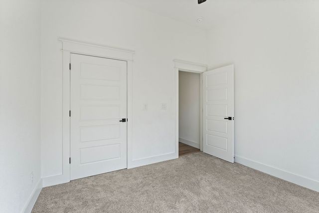 11 Pagham Lane, Bella Vista, AR 72714