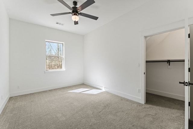 11 Pagham Lane, Bella Vista, AR 72714