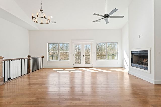 11 Pagham Lane, Bella Vista, AR 72714