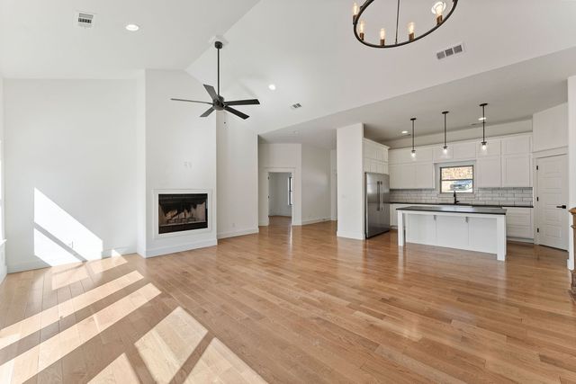 11 Pagham Lane, Bella Vista, AR 72714