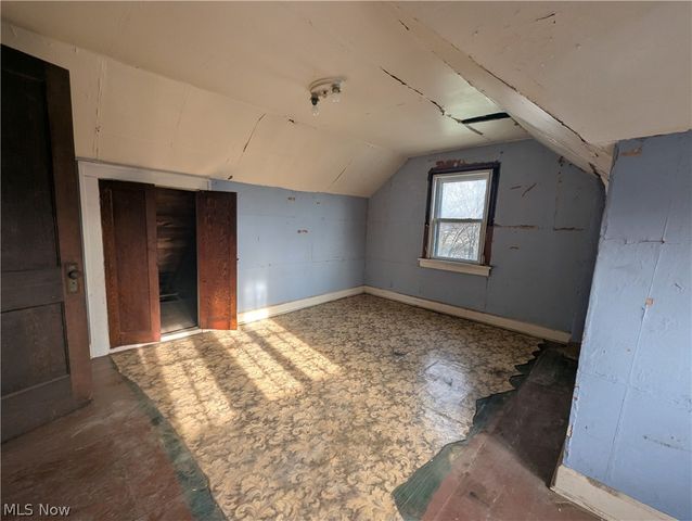 1449 Clearaire Road, Cleveland, OH 44110