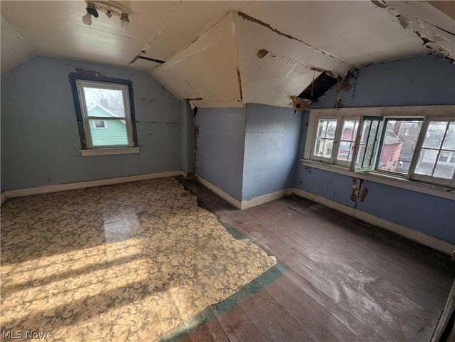 1449 Clearaire Road, Cleveland, OH 44110