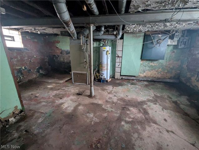 1449 Clearaire Road, Cleveland, OH 44110