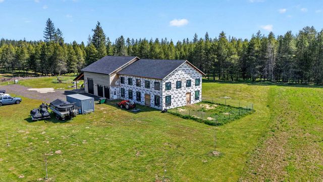 1100 E Denison Chattaroy Rd, Deer Park, WA 99006