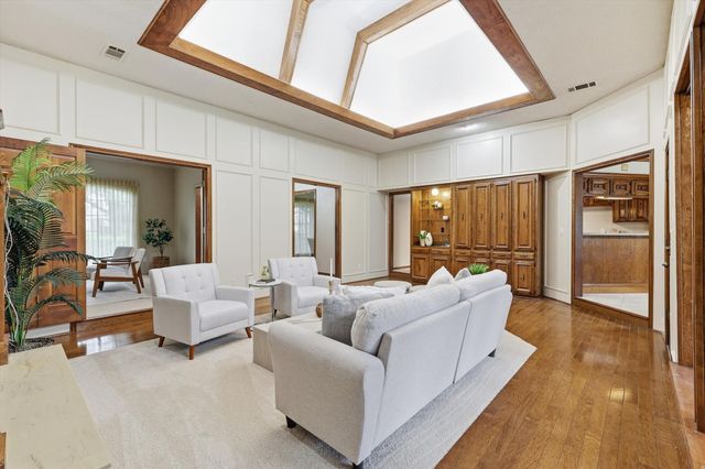 1912 Deerfield Drive, Plano, TX 75023