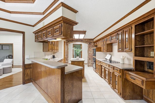 1912 Deerfield Drive, Plano, TX 75023