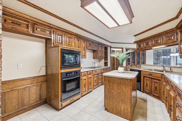 1912 Deerfield Drive, Plano, TX 75023