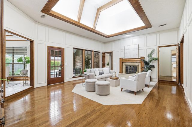 1912 Deerfield Drive, Plano, TX 75023