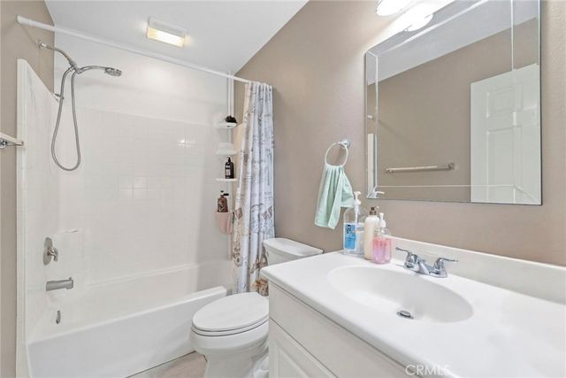 1446 Burns Ln, San Jacinto, CA 92583