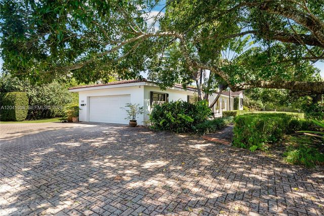 8480 SW 66th St 0, Miami, FL 33143