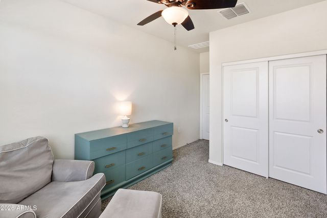 18570 W DESERT HOLLOW Drive, Wittmann, AZ 85361