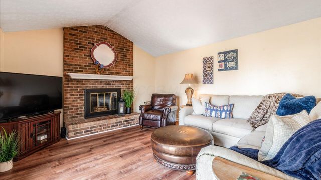 110 Canterberry Lane SW, Reynoldsburg, OH 43068