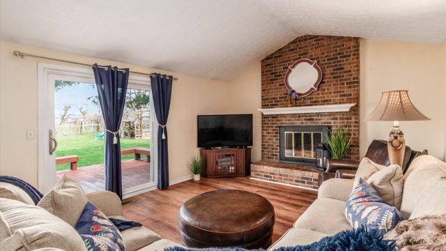 110 Canterberry Lane SW, Reynoldsburg, OH 43068