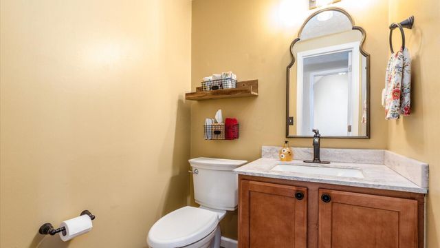 110 Canterberry Lane SW, Reynoldsburg, OH 43068