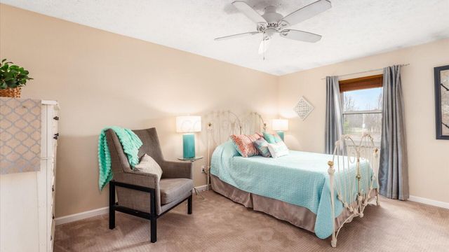110 Canterberry Lane SW, Reynoldsburg, OH 43068
