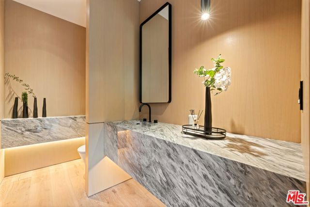 1508 Roscomare Road, Los Angeles, CA 90077