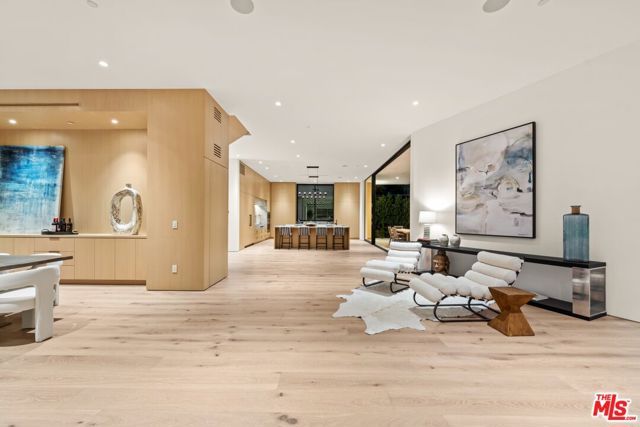 1508 Roscomare Road, Los Angeles, CA 90077