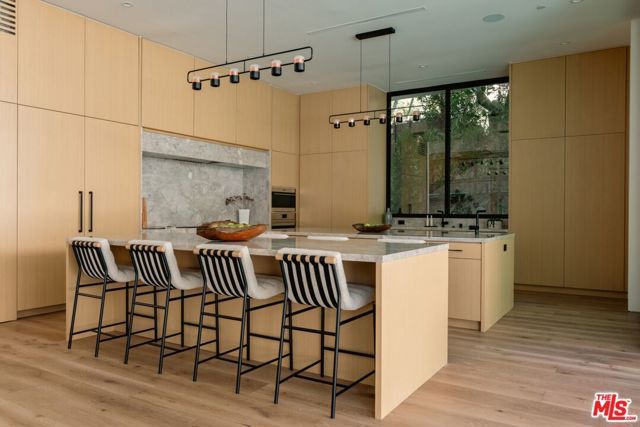 1508 Roscomare Road, Los Angeles, CA 90077