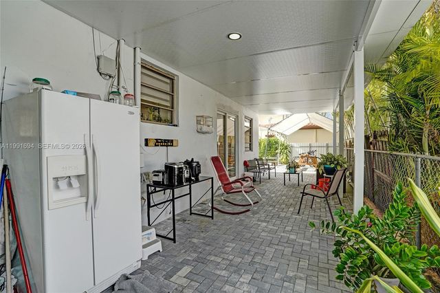 1991 SW 62nd Ave, West Miami, FL 33155