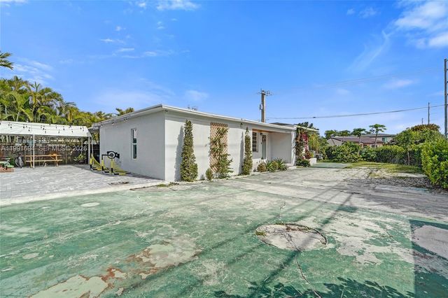 1991 SW 62nd Ave, West Miami, FL 33155