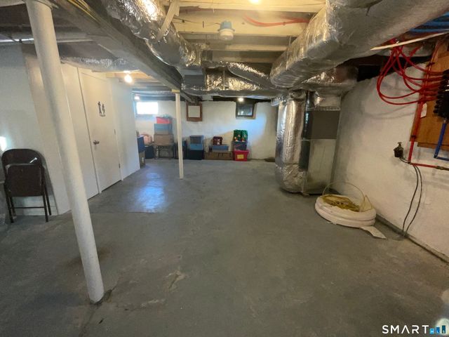 59 Oakland Street, Stratford, CT 06615