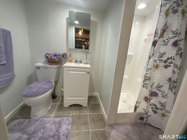 59 Oakland Street, Stratford, CT 06615