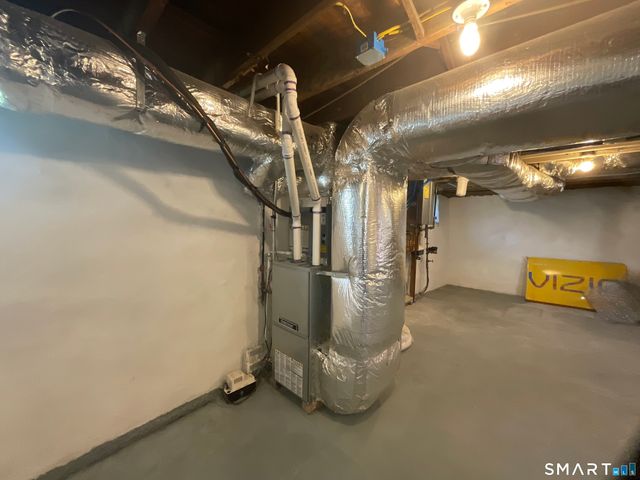 59 Oakland Street, Stratford, CT 06615