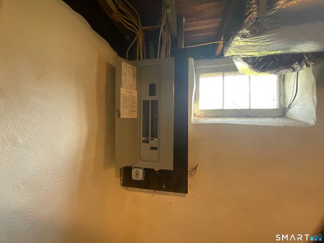 59 Oakland Street, Stratford, CT 06615