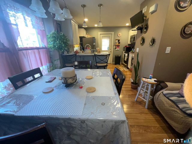 59 Oakland Street, Stratford, CT 06615