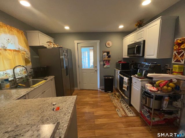 59 Oakland Street, Stratford, CT 06615