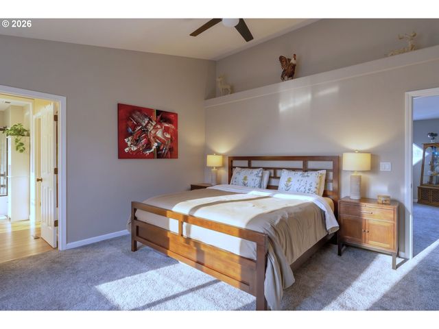 1155 Little John Loop, Salem, OR 97304