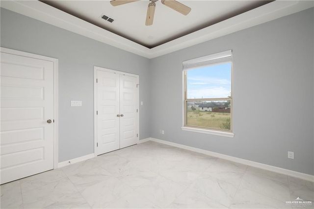 5307 N Crown Point, Pharr, TX 78577