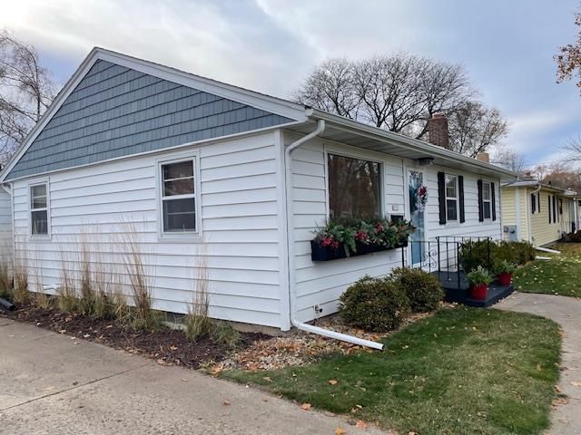 6715 North Avenue, Middleton, WI 53562