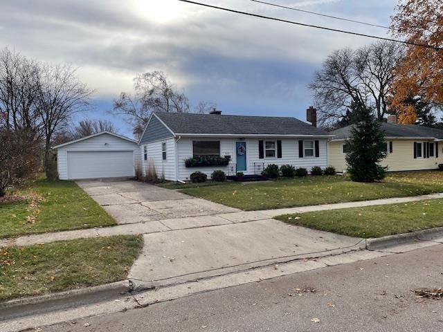 6715 North Avenue, Middleton, WI 53562