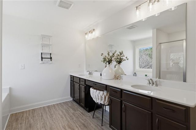 186 Mountain Ashe Lane, Dallas, GA 30132