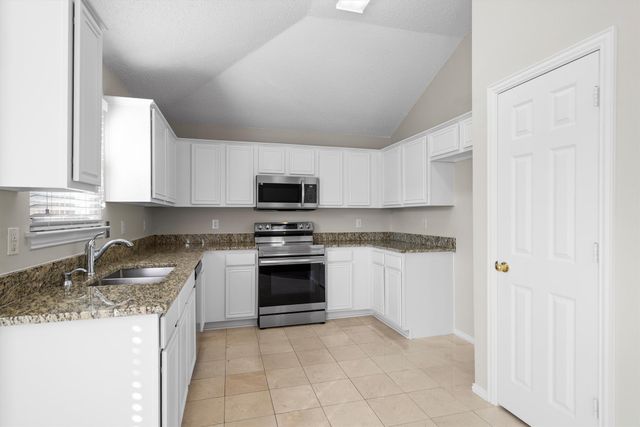 1112 Lake Bluff Drive, Little Elm, TX 75068