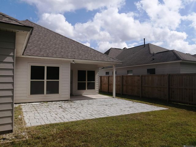 8082 Antebellum Ave, Baton Rouge, LA 70820