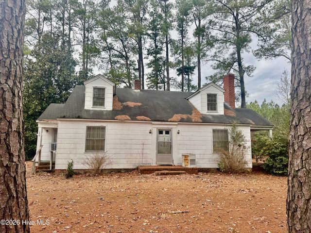 154 Sunset Park Road, Bladenboro, NC 28320