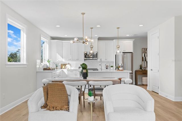 208 W FRANCES AVENUE 2, Tampa, FL 33602