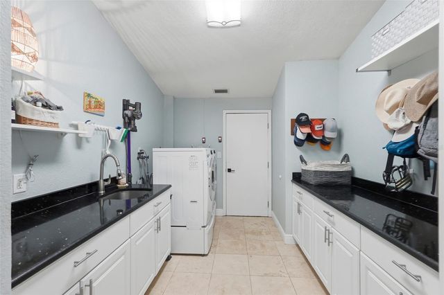 4424 45TH STREET S, St Petersburg, FL 33711