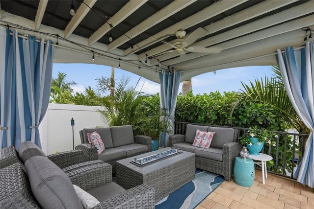 4424 45TH STREET S, St Petersburg, FL 33711