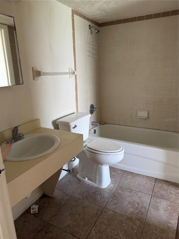 3022 SE 5TH TERRACE B, Ocala, FL 34471