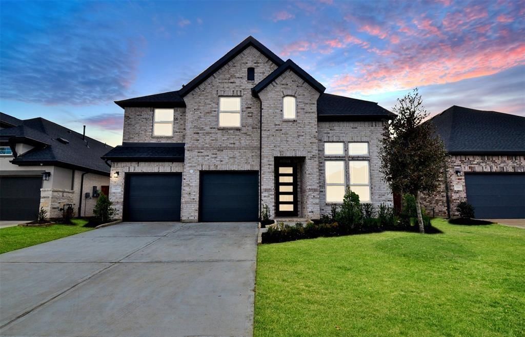 31911 Sky Ridge Lane, Fulshear, TX 77441