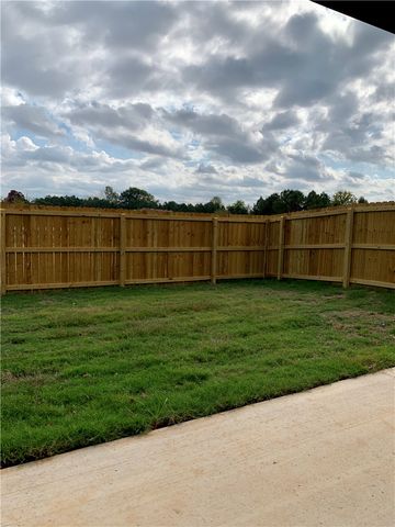 430 Rineel Avenue, Centerton, AR 72719