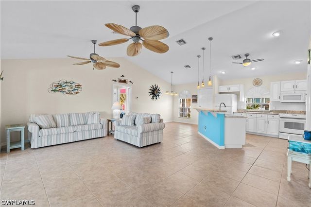 320 Madison CT, Fort Myers Beach, FL 33931