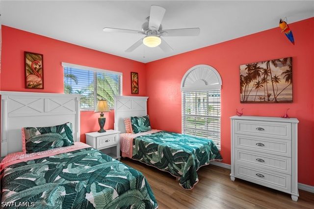 320 Madison CT, Fort Myers Beach, FL 33931