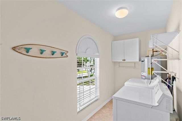 320 Madison CT, Fort Myers Beach, FL 33931