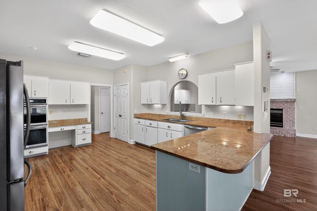 513 Wedgewood Drive, Gulf Shores, AL 36542