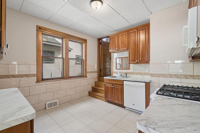 3108 10th Avenue S, Minneapolis, MN 55407